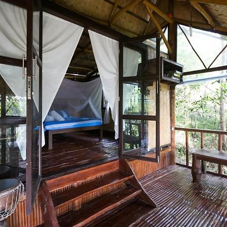 Хостел Busuanga Backpackers Concepcion  Экстерьер фото