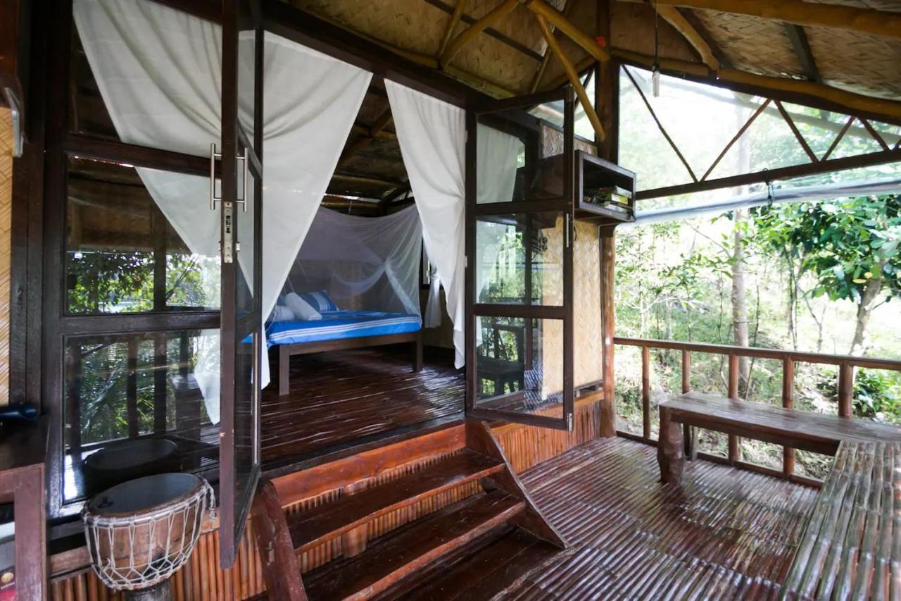 Хостел Busuanga Backpackers Concepcion  Экстерьер фото