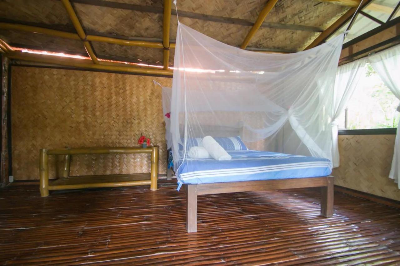 Хостел Busuanga Backpackers Concepcion  Экстерьер фото