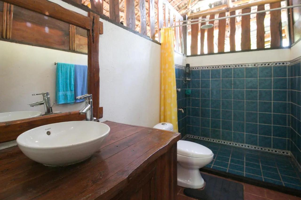 Хостел Busuanga Backpackers Concepcion  Экстерьер фото