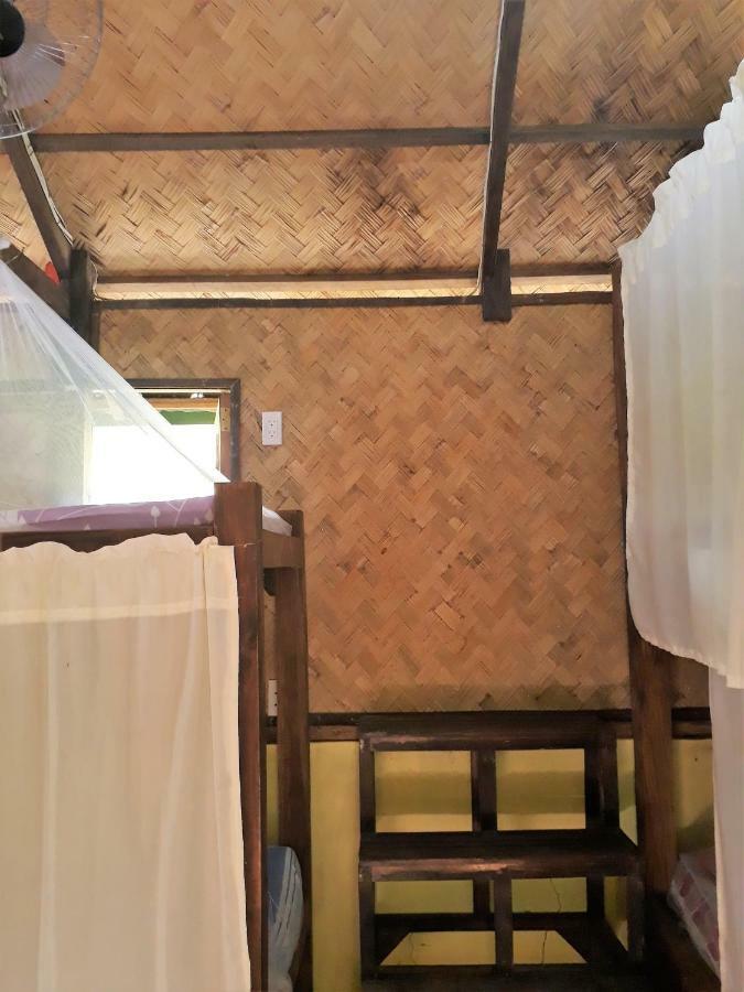 Хостел Busuanga Backpackers Concepcion  Экстерьер фото