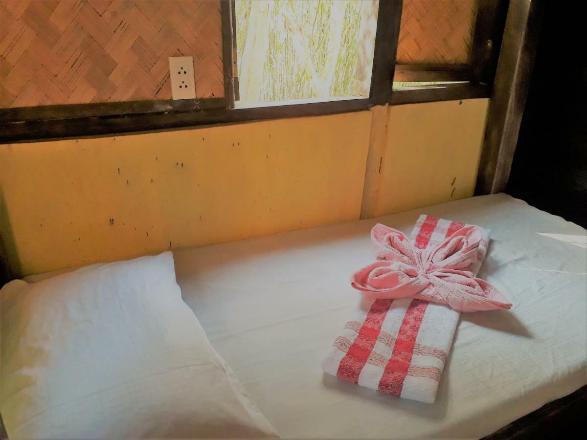 Хостел Busuanga Backpackers Concepcion  Экстерьер фото