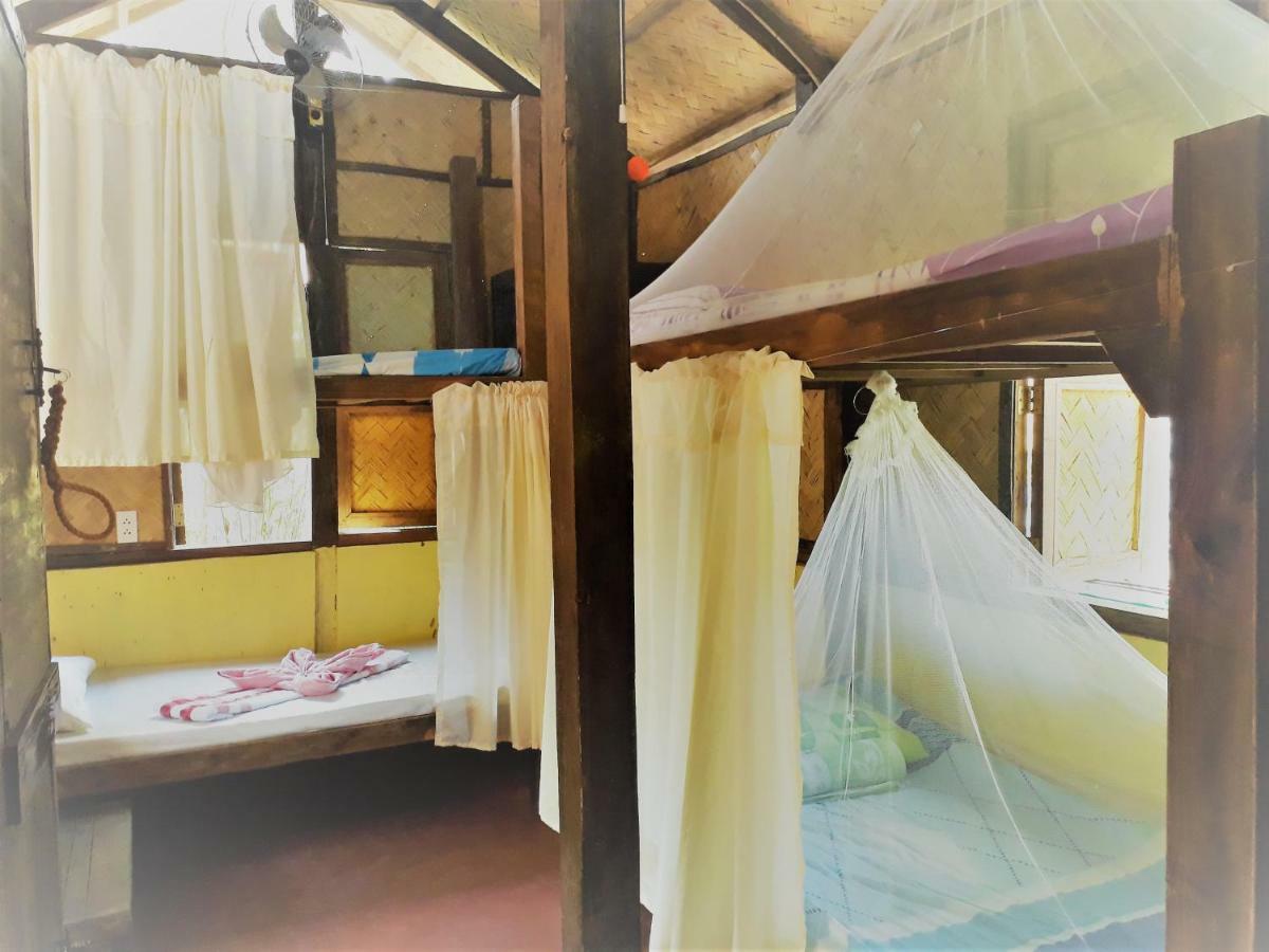 Хостел Busuanga Backpackers Concepcion  Экстерьер фото