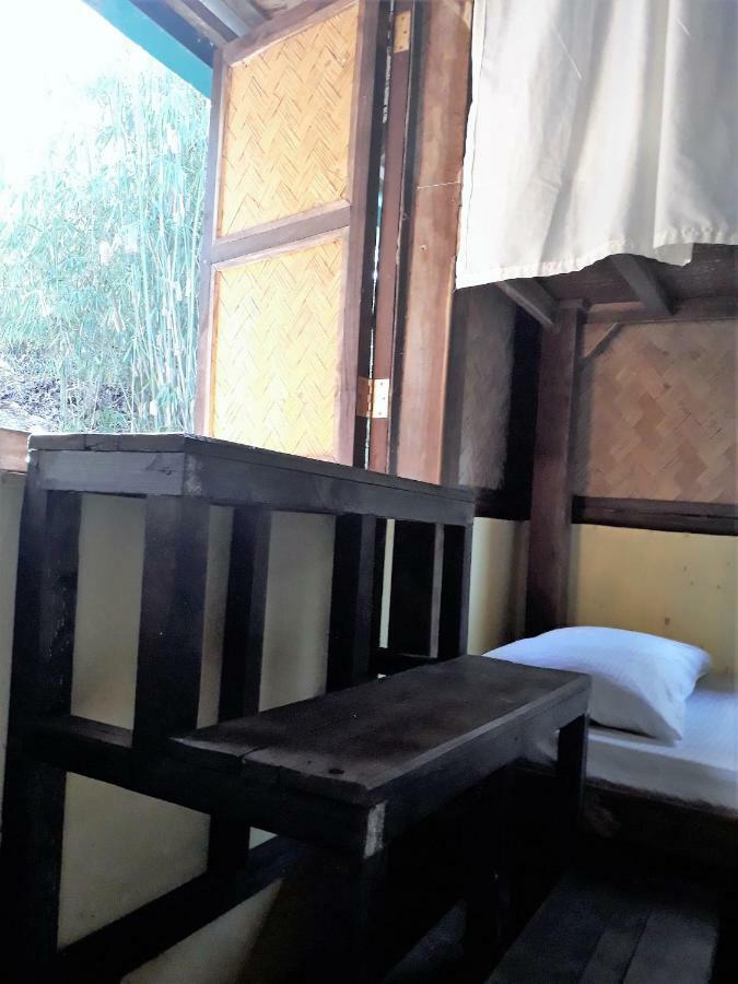 Хостел Busuanga Backpackers Concepcion  Экстерьер фото