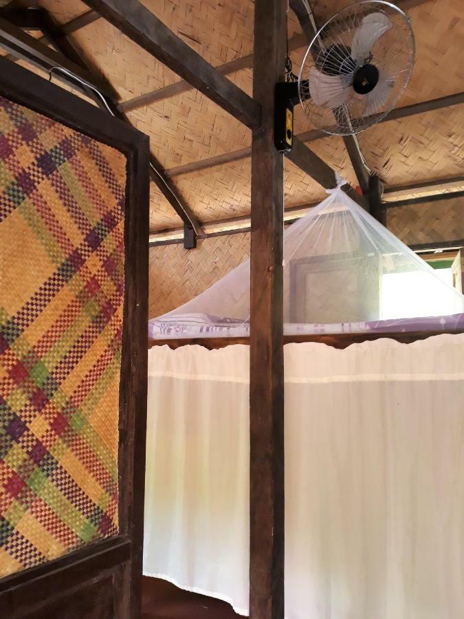Хостел Busuanga Backpackers Concepcion  Экстерьер фото