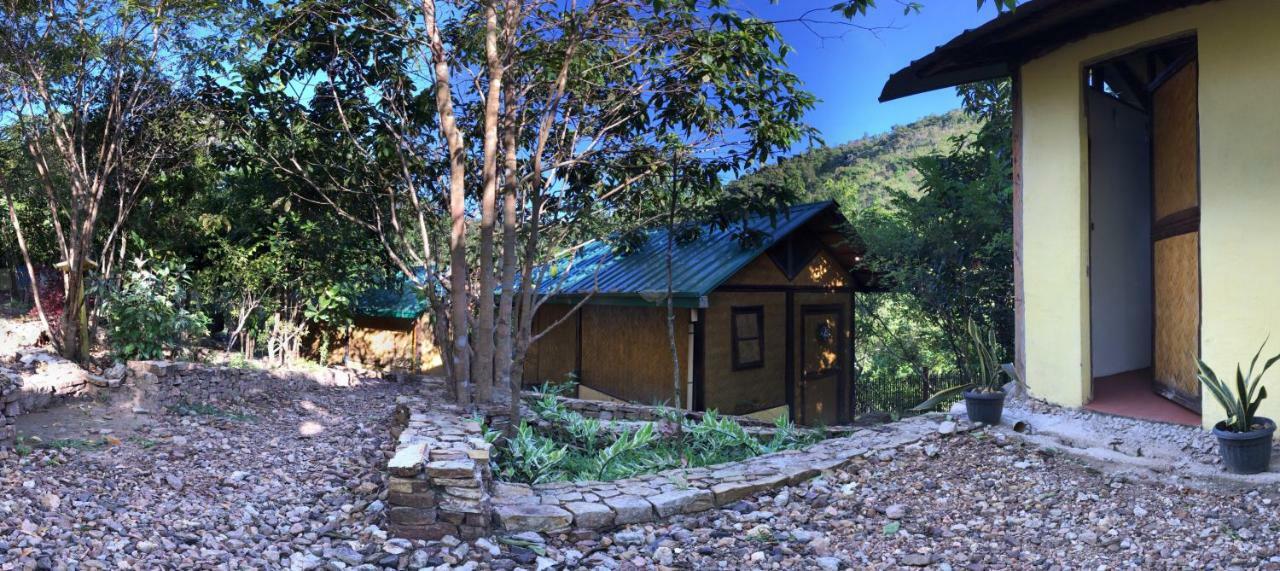 Хостел Busuanga Backpackers Concepcion  Экстерьер фото